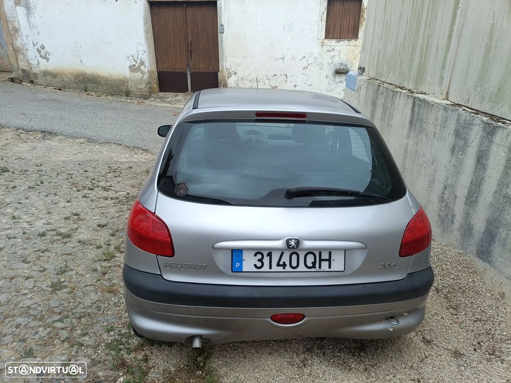 Peugeot 206 1.1 XT - 2