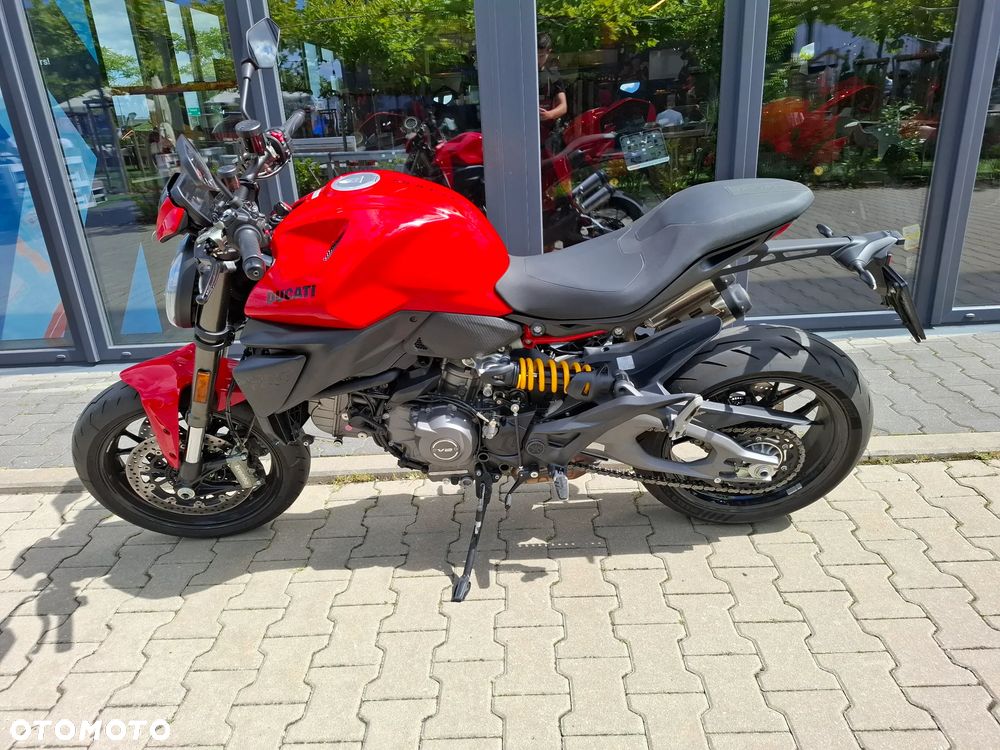 Ducati Monster - 8
