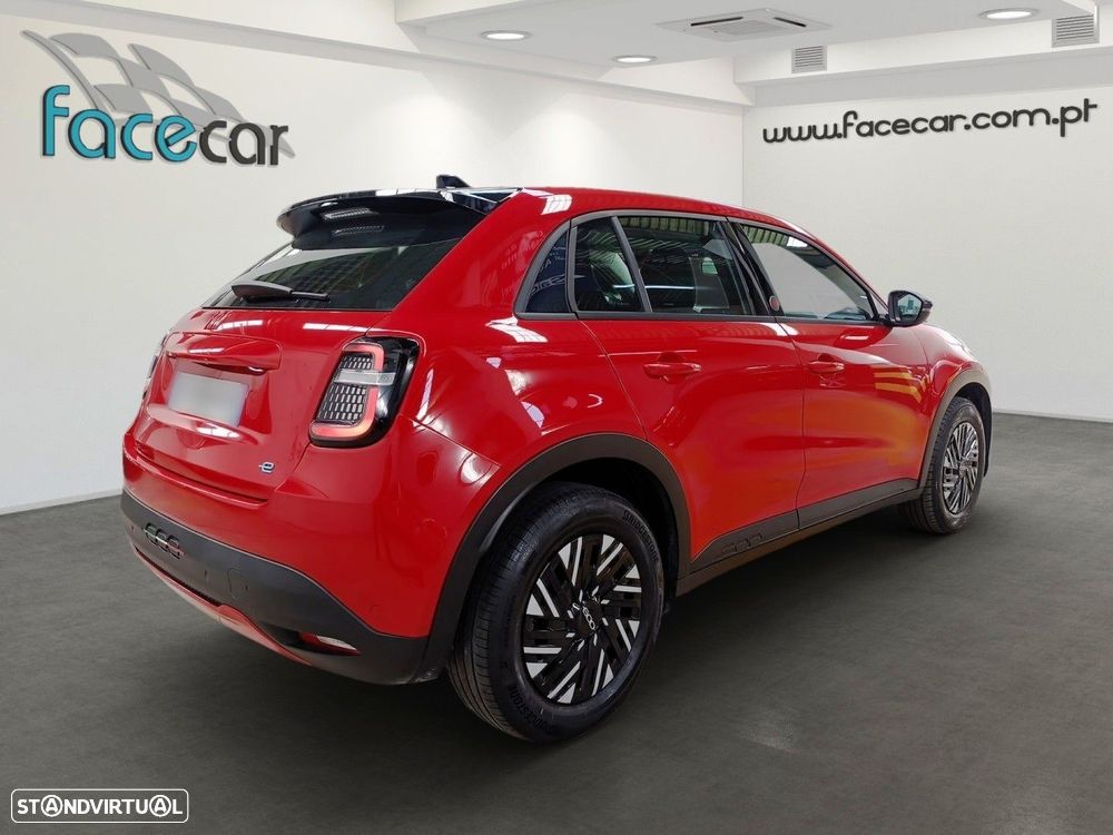 Fiat 600e 54 kWh (RED) - 3
