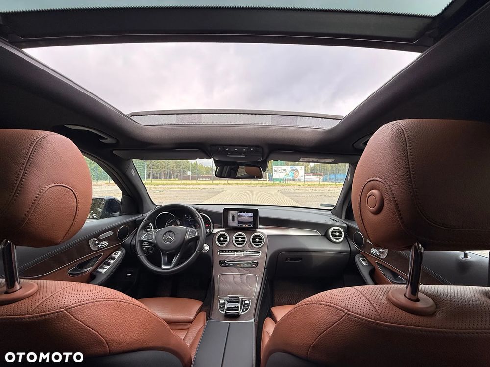 Mercedes-Benz GLC - 17