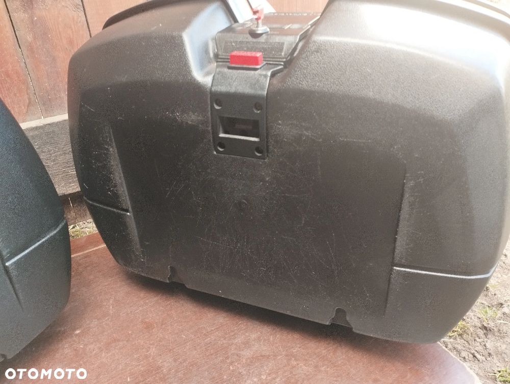 kufry boczne GIVI E36 E45 Monokey Honda Yamaha Suzuki Kawasaki Yamaha BMW - 7