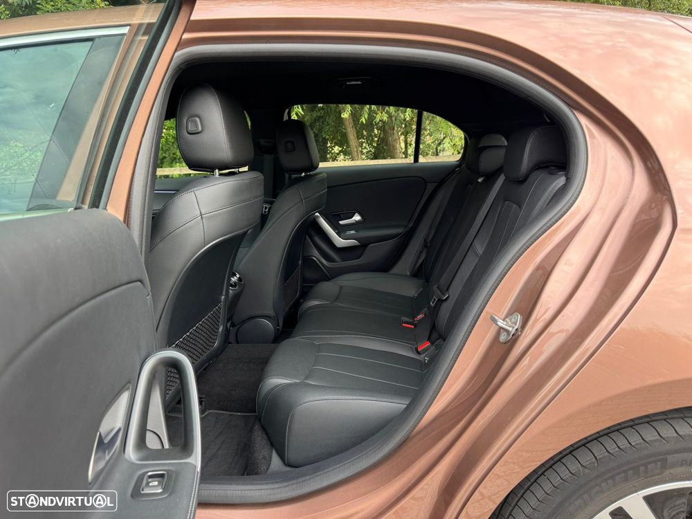Mercedes-Benz A 250 e Progressive - 30