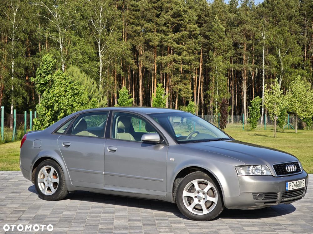 Audi A4 Limousine 1.8T - 13