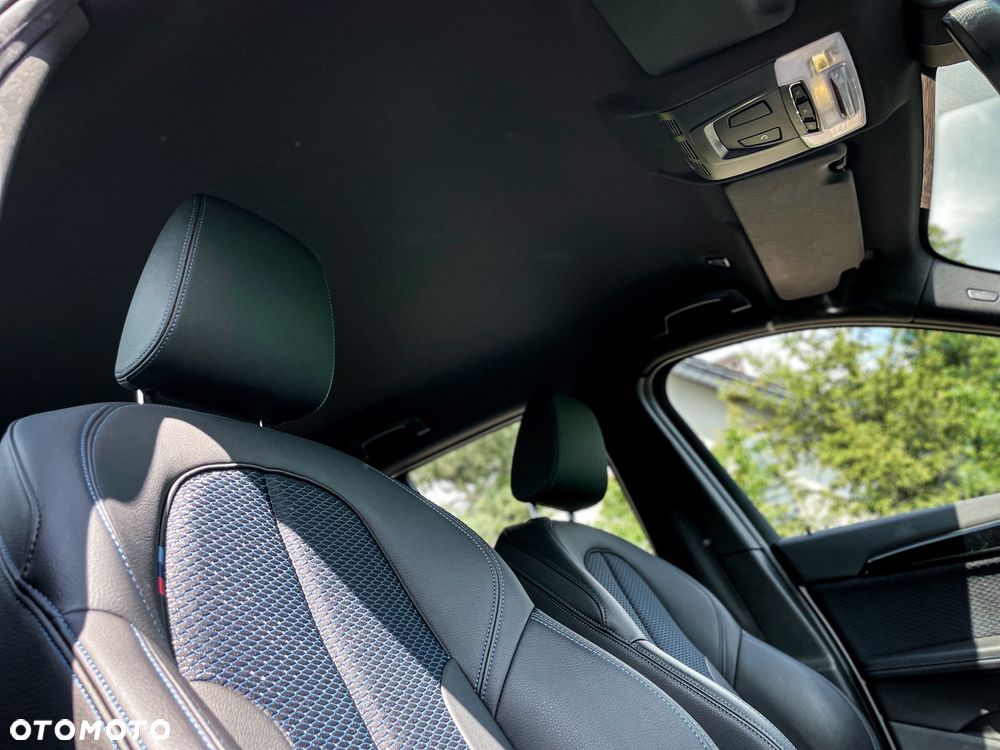 BMW X1 xDrive18d M Sport - 32