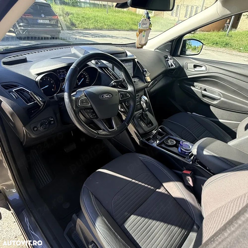 Ford Kuga - 7