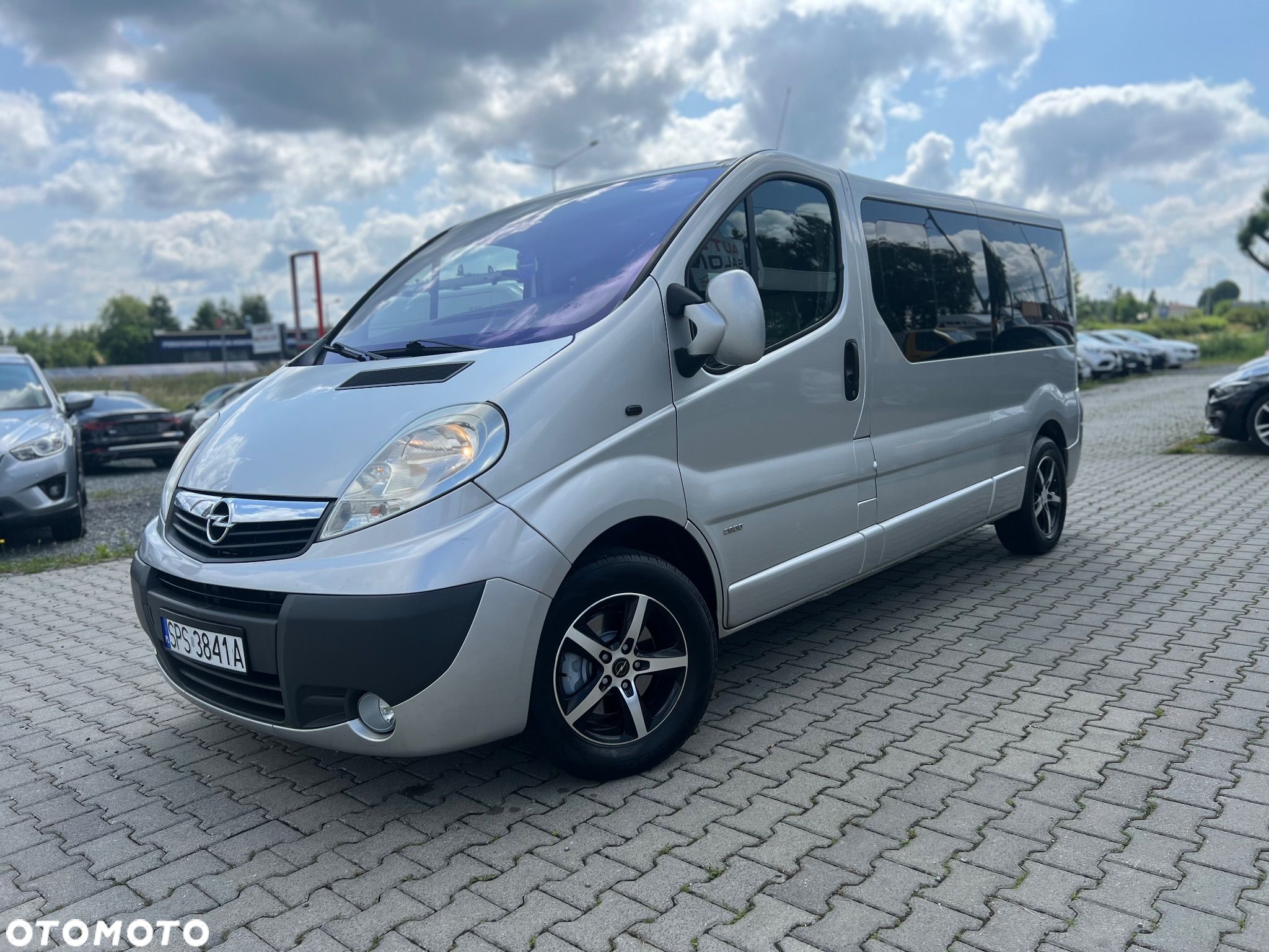 Opel Vivaro L2H1 2.9t - 1