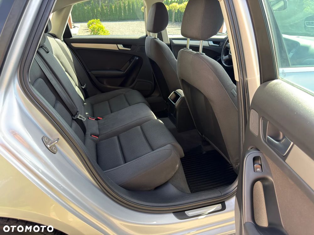 Audi A4 Limousine 1.8 TFSI Attraction - 34