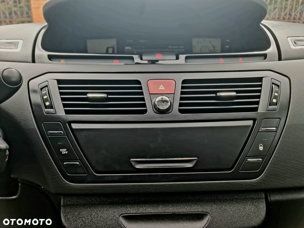 Citroën C4 Picasso THP 150 EGS6 Exclusive - 25