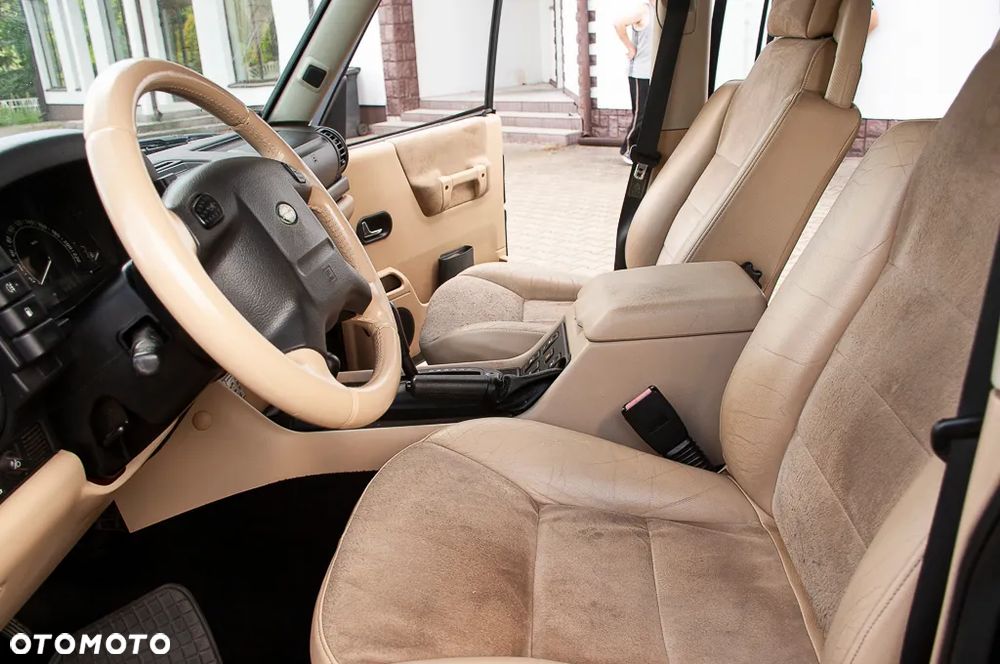 Land Rover Discovery - 23