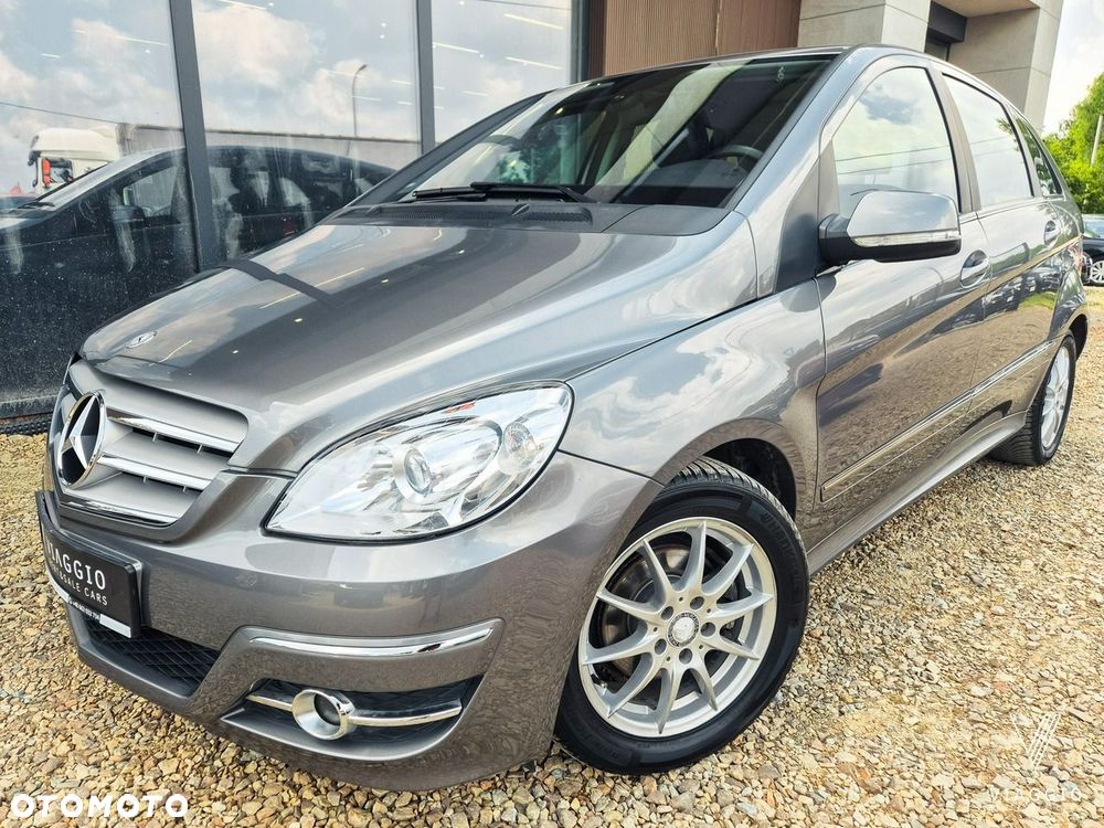 Mercedes-Benz Klasa B 180 Autotronic SPORT EDITION - 28