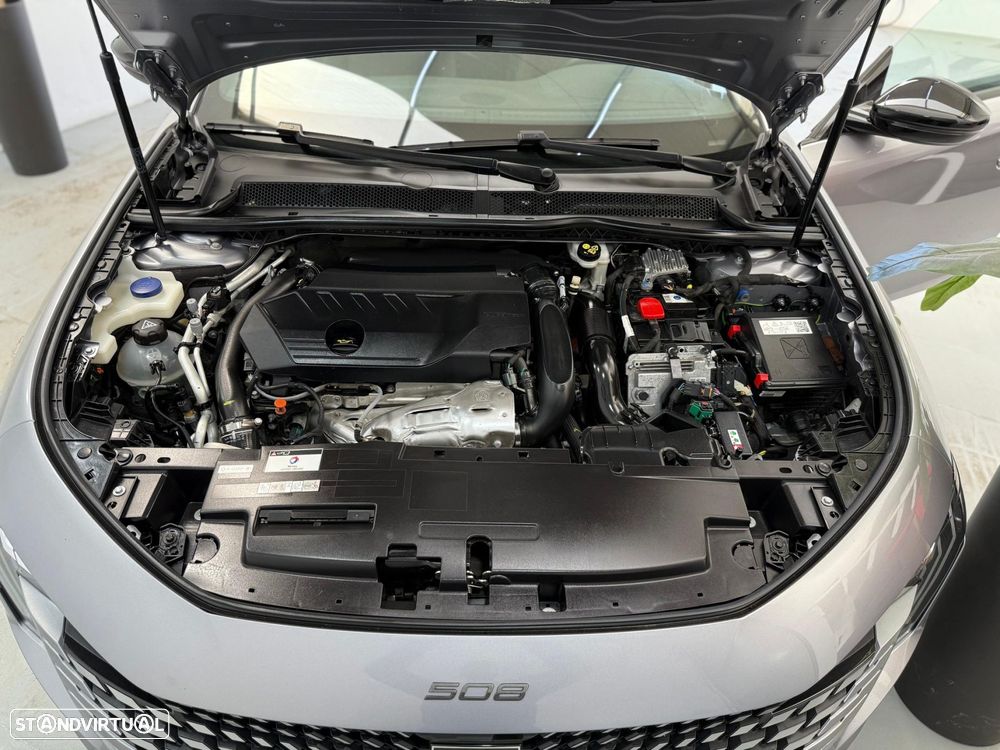 Peugeot 508 SW Plug-In Hybrid 225 e-EAT8 Allure Pack - 31