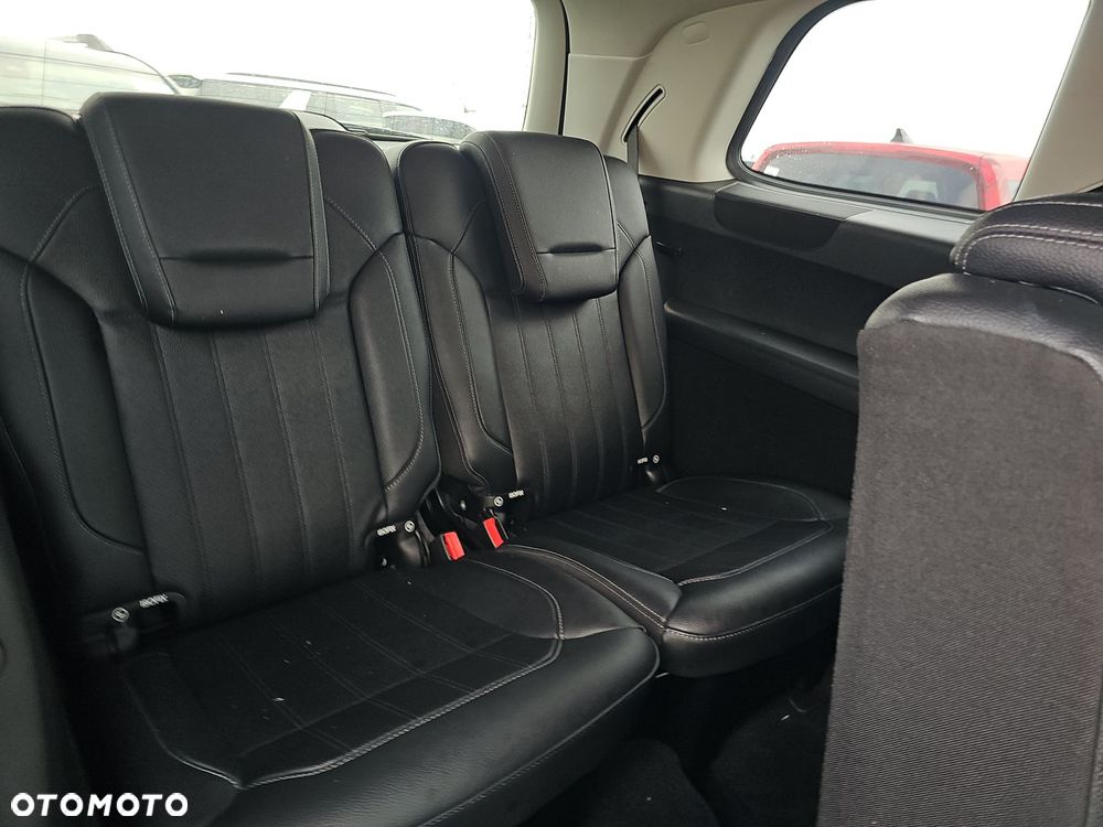 Mercedes-Benz GLS - 15