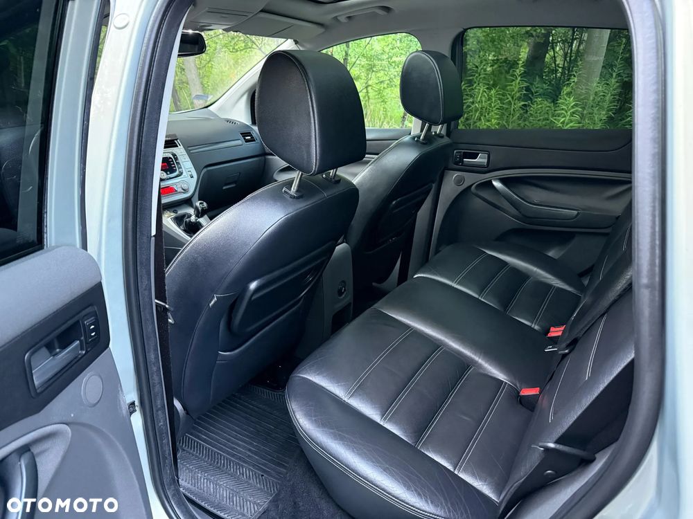 Ford Kuga 2.0 TDCi Titanium - 22