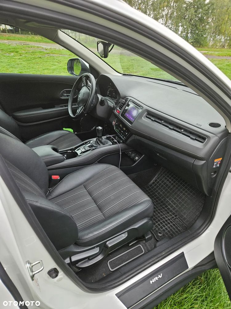 Honda HR-V 1.5 Executive (ADAS) - 14