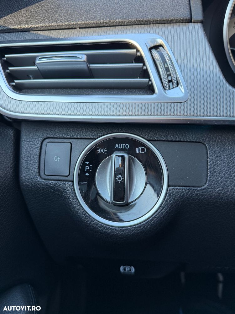 Mercedes-Benz E 250 BlueTEC 4Matic 7G-TRONIC Avantgarde - 30