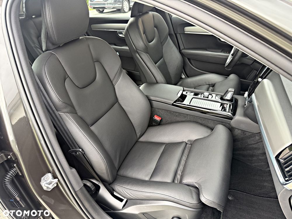 Volvo V90 T6 Recharge AWD Geartronic Inscription - 26