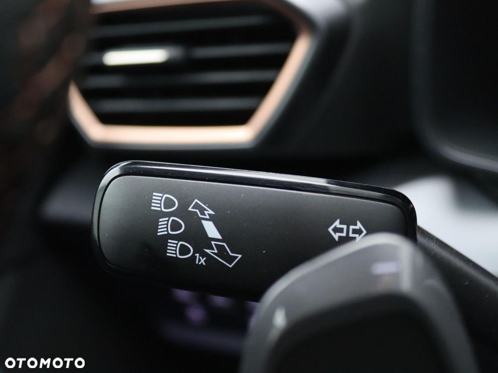Cupra Formentor 1.5 e-Hybrid DSG VZ - 18
