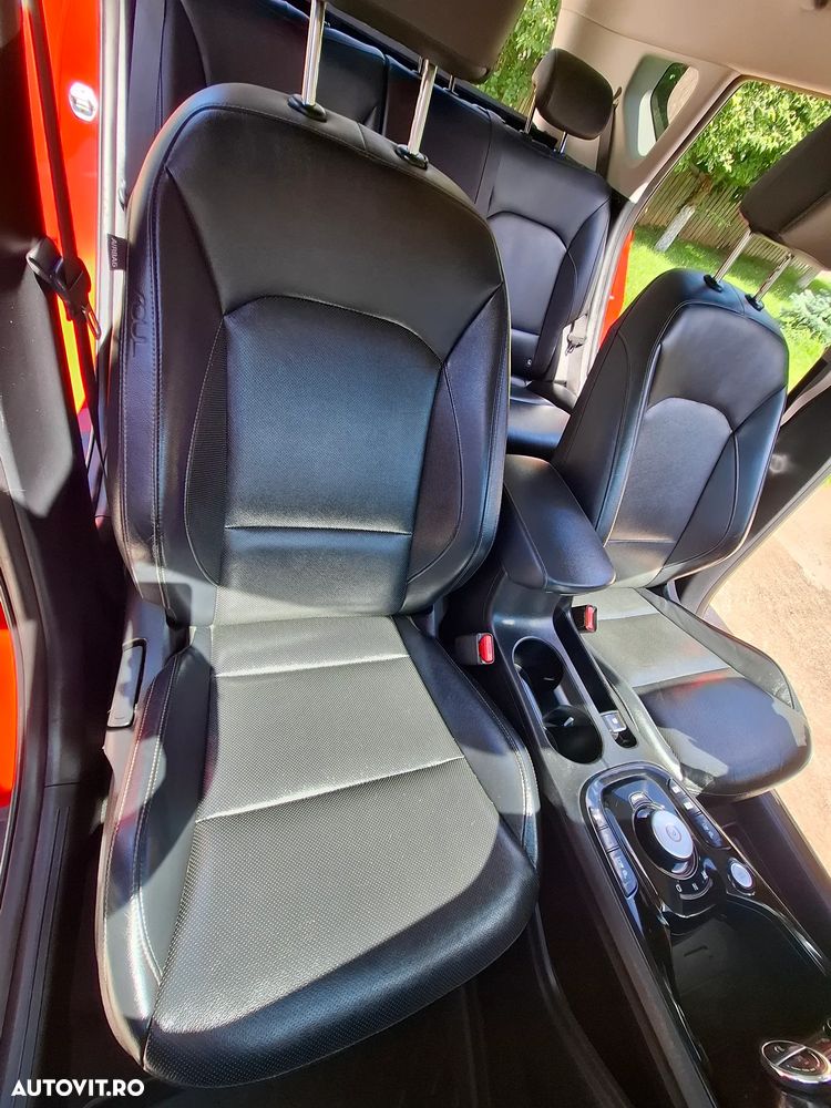 TOYOTA RAV4 2017 — imagine 26