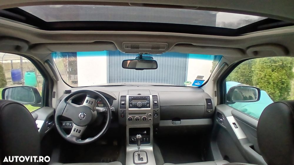 Nissan Pathfinder 2.5 dCi Aut. LE - 1