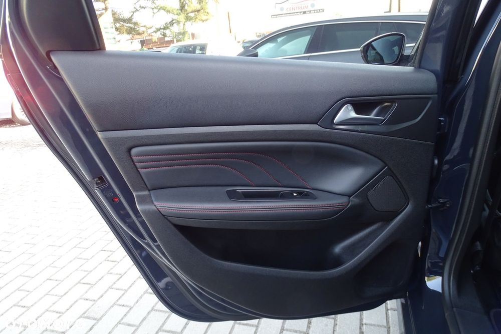 Peugeot 308 - 19