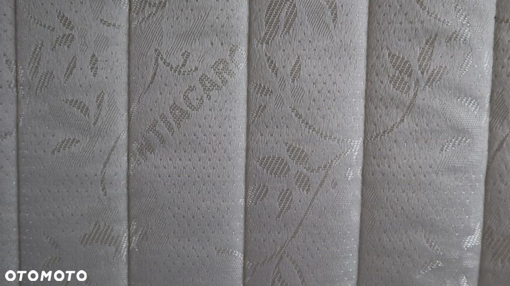 KAMPER PRZYCZEPA KEMPINGOWA MATERAC FIDUCIA NEL TESSILE 202 CM X 115(80) CM X 10 CM - 5
