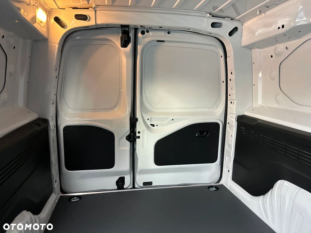 Toyota Proace City - 18