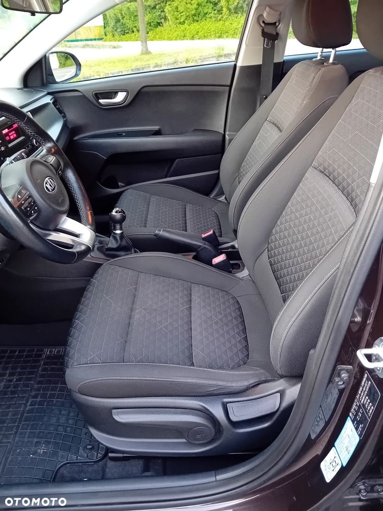 Kia Rio 1.2 L - 29