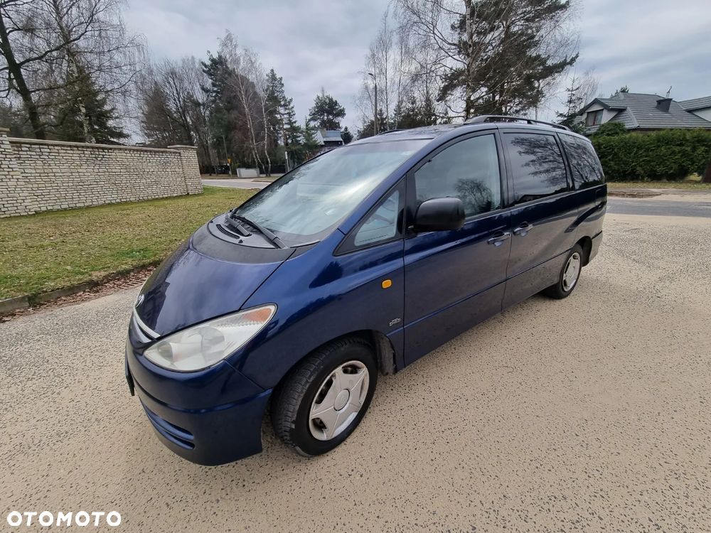 Toyota Previa 2.0 D-4D Luna - 3