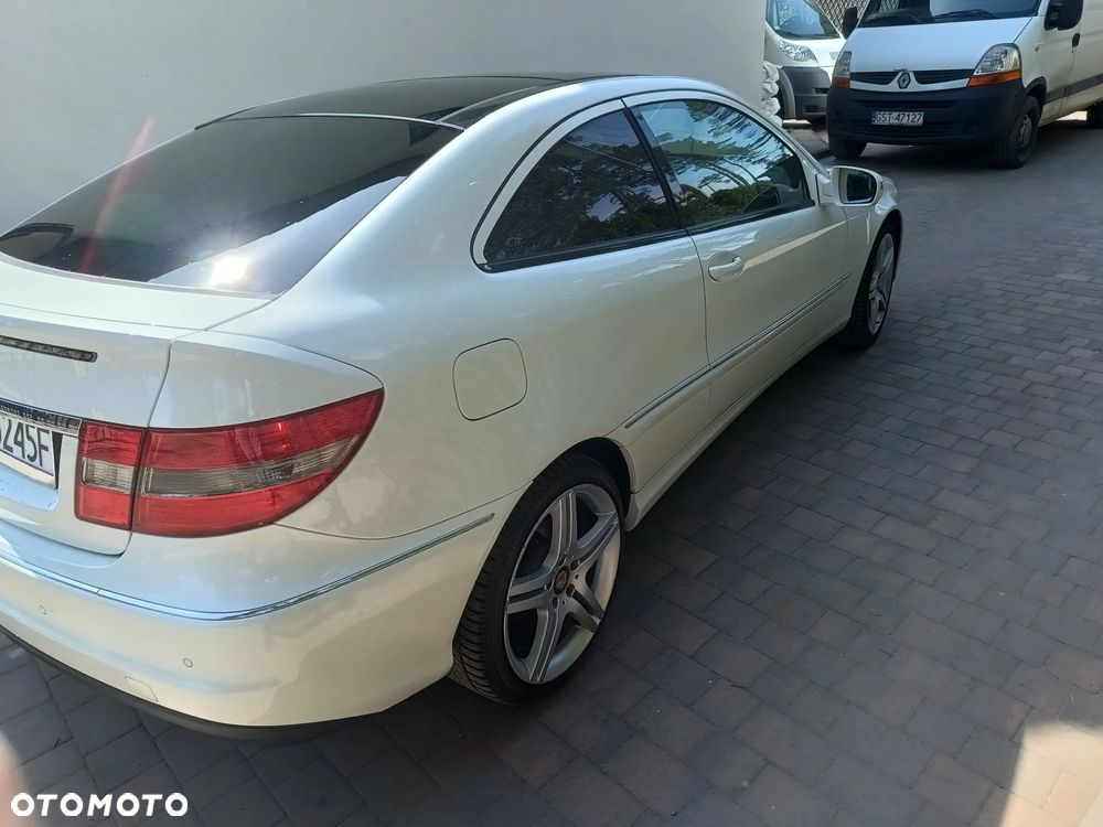 Mercedes-Benz CLC 200 Kompressor - 4