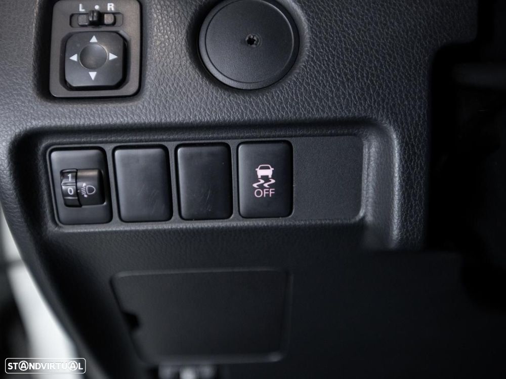 Mitsubishi L200 2.4 DI-D CLUB CAB INVITE 3L 4WD - 15