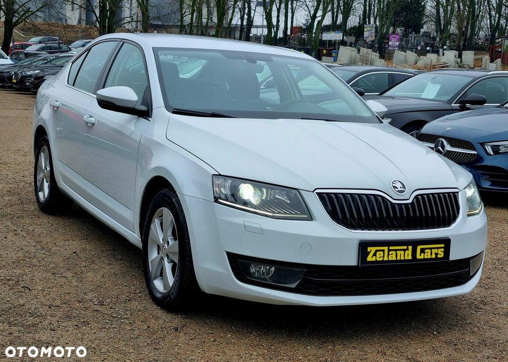 Skoda Octavia 1.6 TDI Active DSG - 6