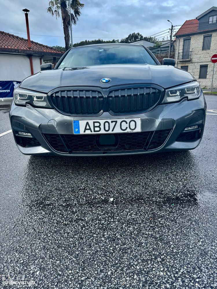 BMW 330 e Pack M Auto - 1