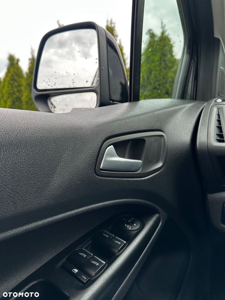 Ford Tourneo Connect Grand 1.5 EcoBlue Start/Stop Titanium - 23