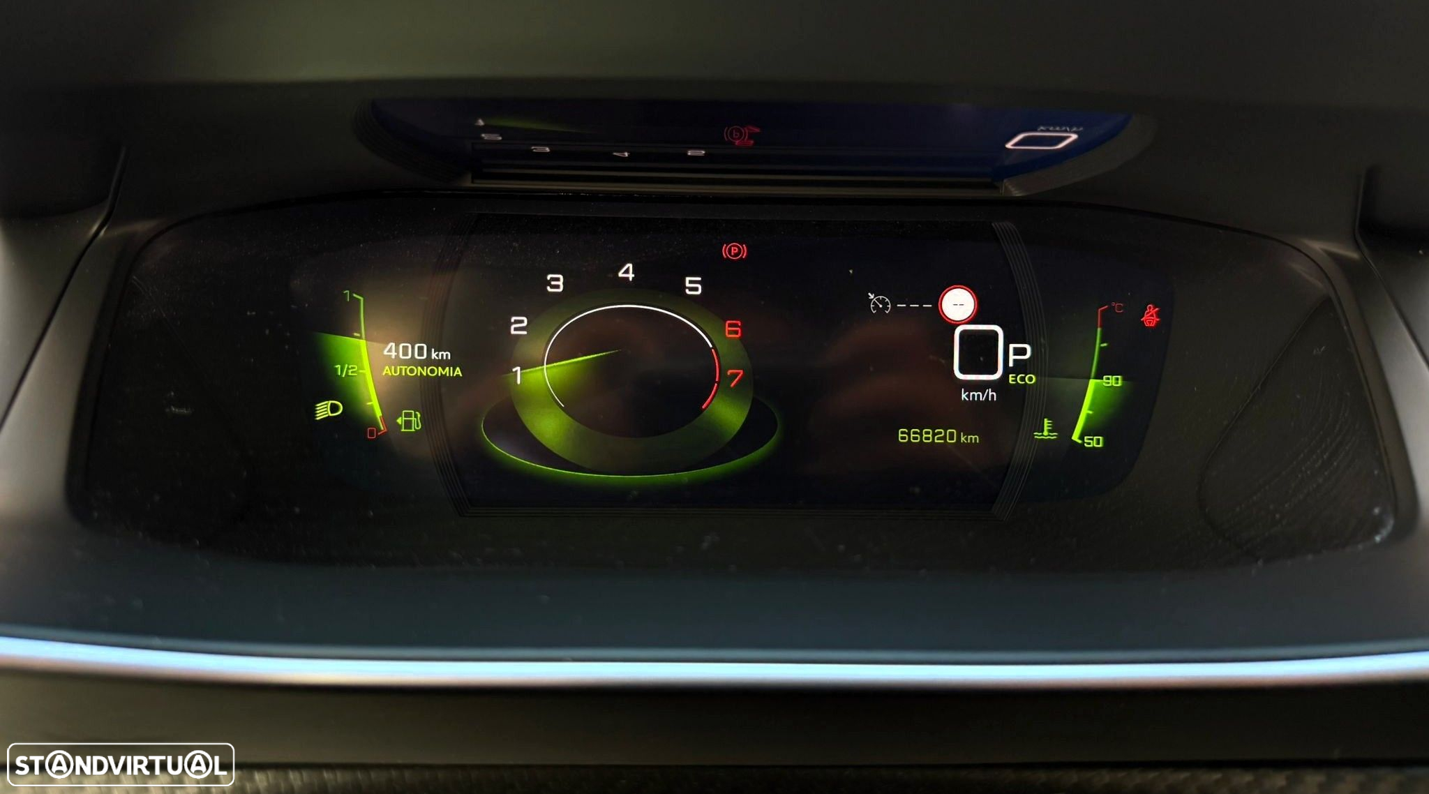 Peugeot 2008 1.2 PureTech Allure EAT8 - 16