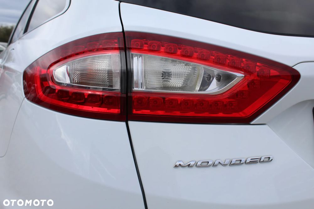 Ford Mondeo 2.0 TDCi Titanium - 36