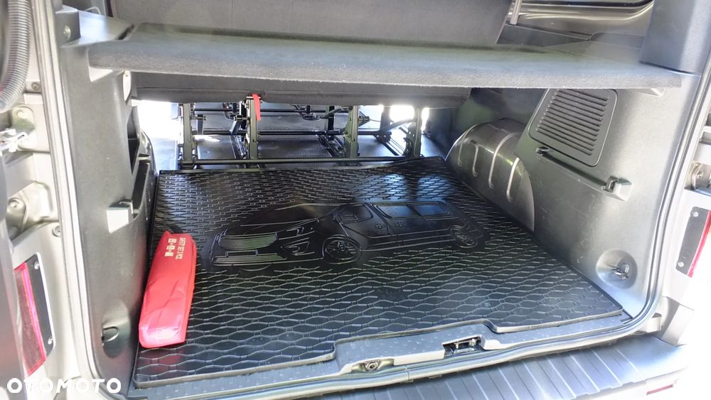Renault Trafic - 18