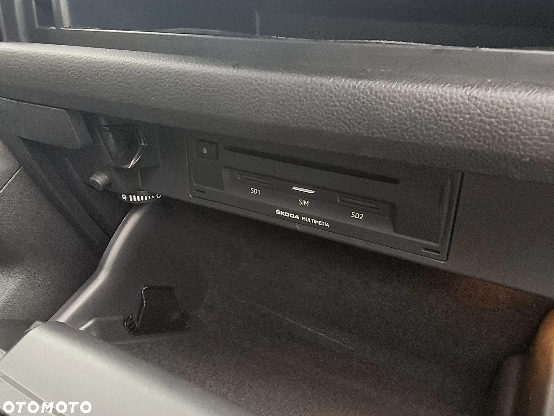 Skoda Kodiaq 2.0 Bi-TDI 4x4 RS DSG 7os - 27