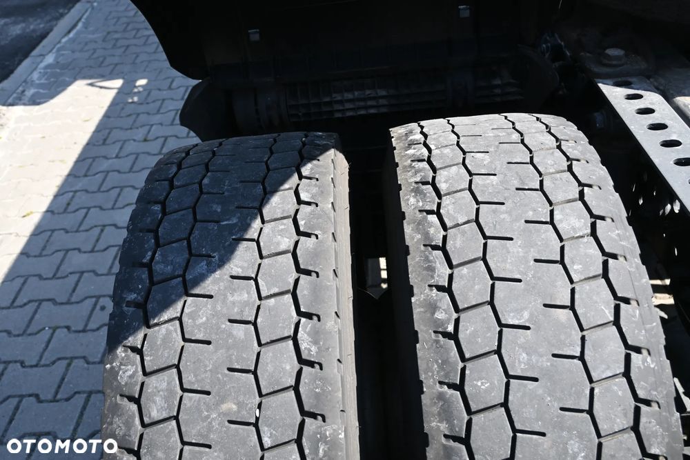 Mercedes-Benz Actros L - 14