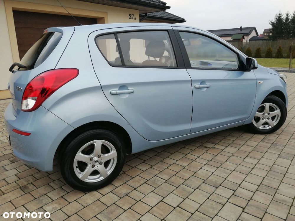 Hyundai i20 1.25 Classic + - 12