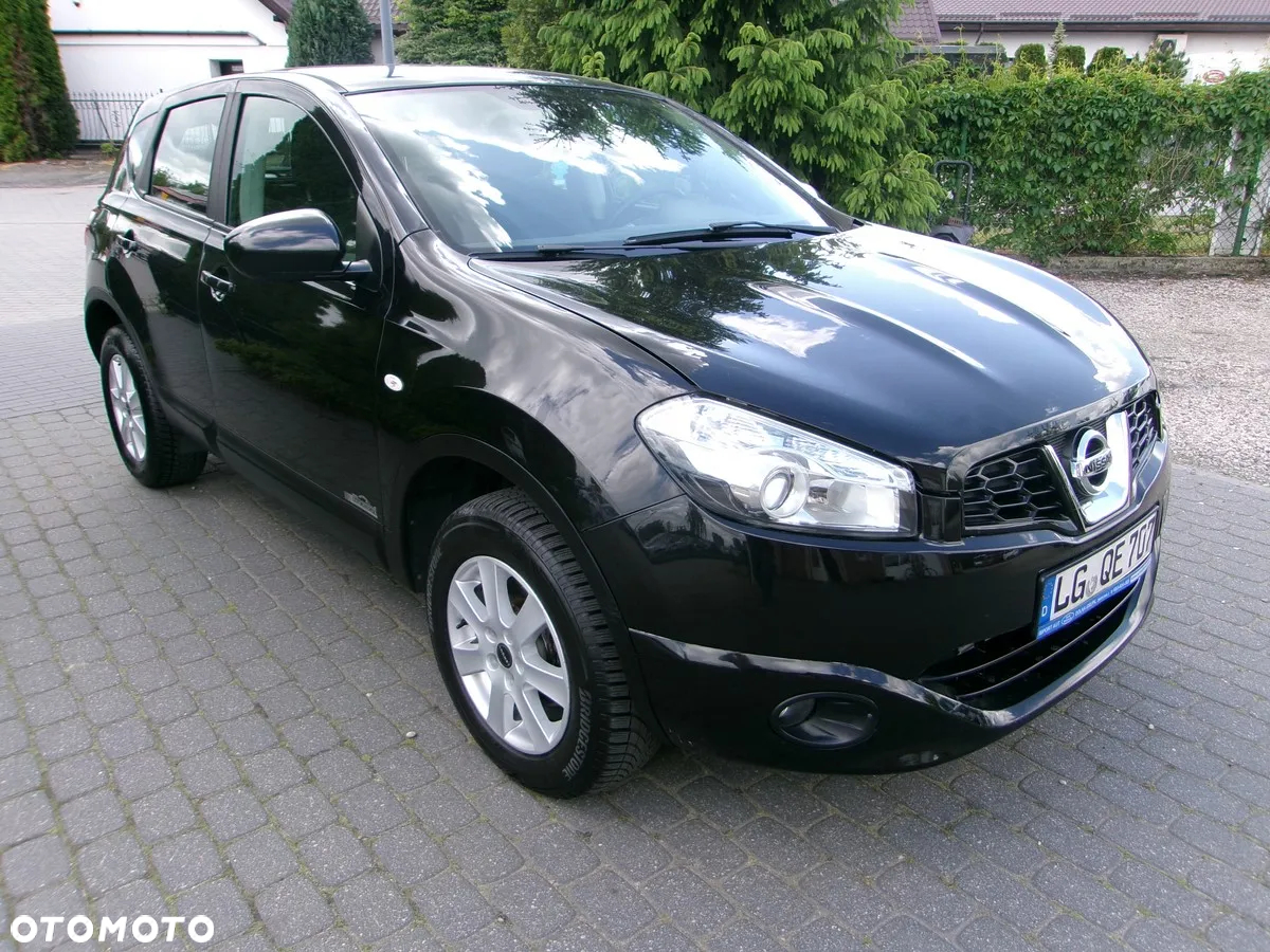 Nissan Qashqai - 2
