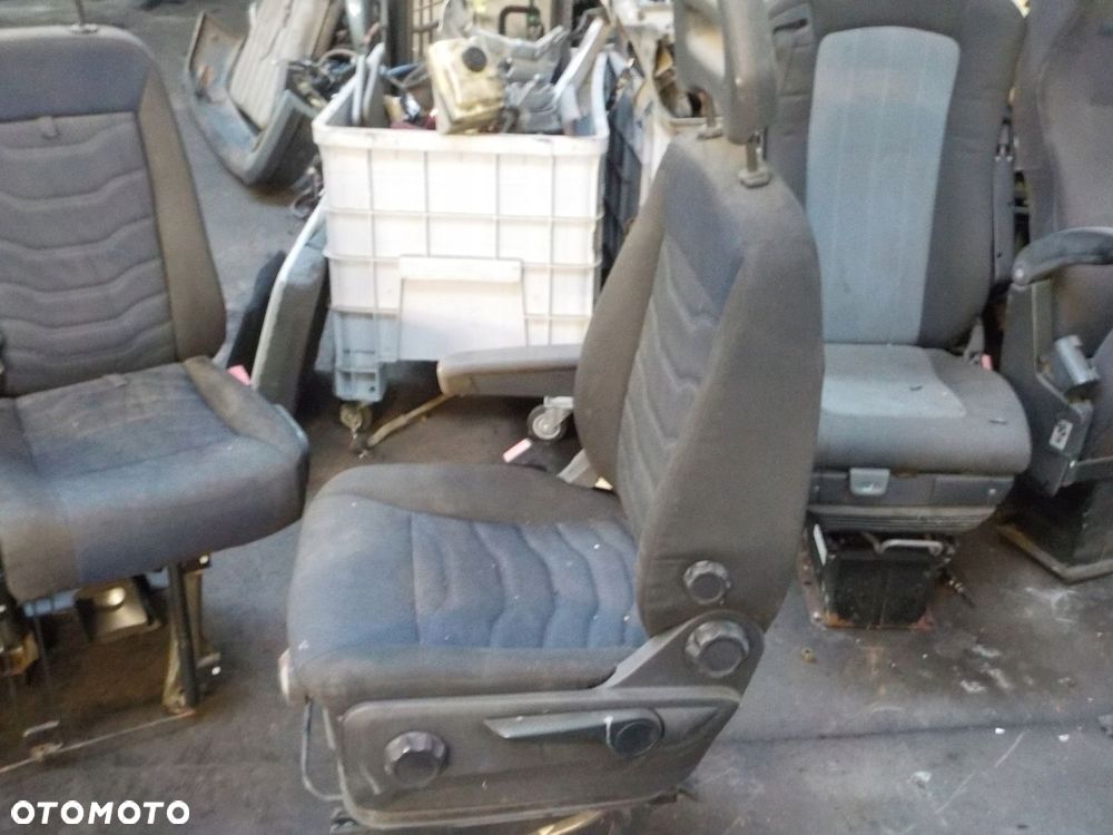 IVECO DAILY VI FOTEL KIEROWCY - 2
