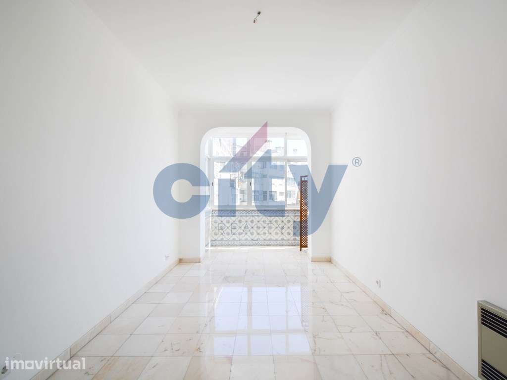 Apartamento T5 para arrendamento em S.Domingos de Benfica - Grande imagem: 5/40