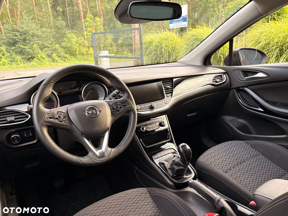 Opel Astra - 24