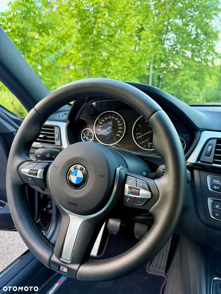 BMW Seria 3 318d DPF Edition Sport - 30