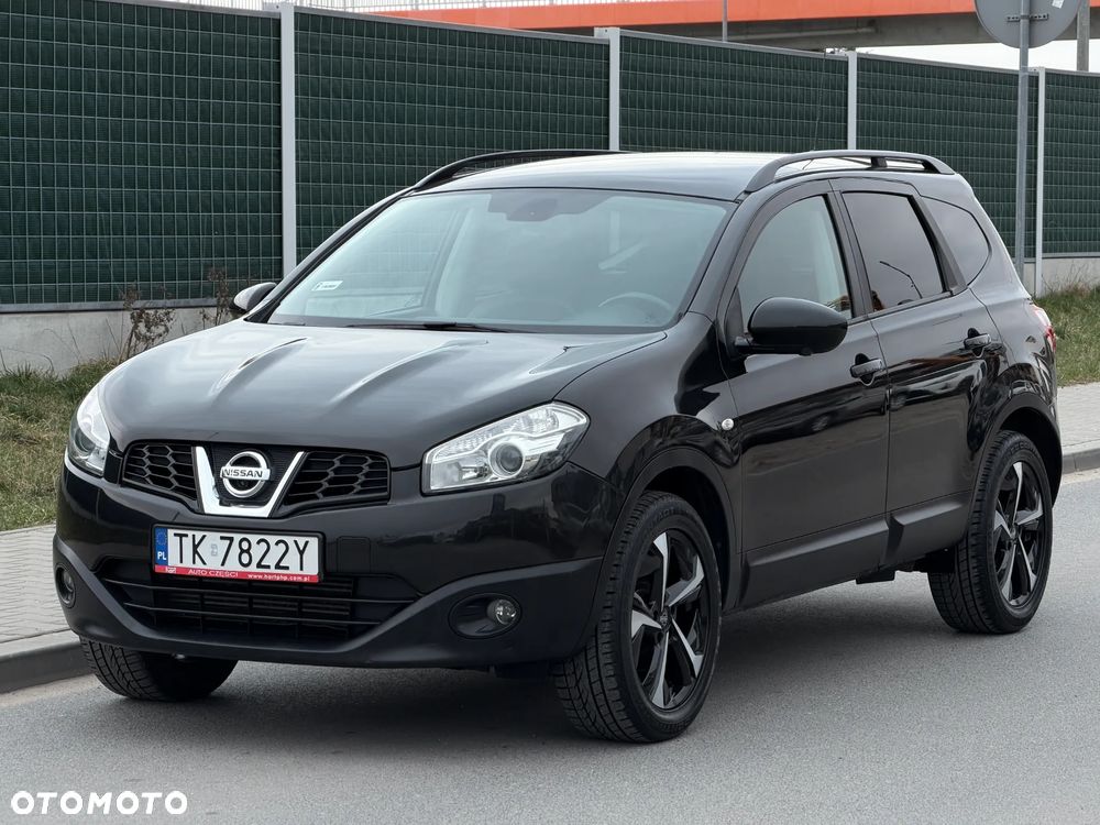 Nissan Qashqai+2 - 1