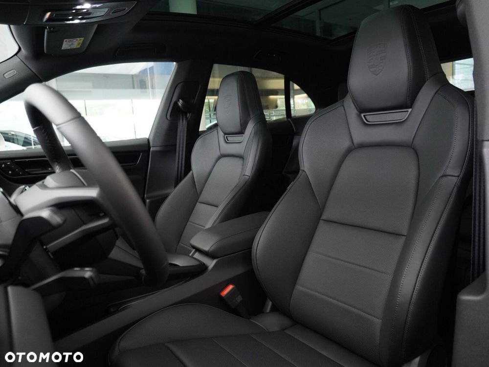 Porsche Macan 4 100kWh - 32