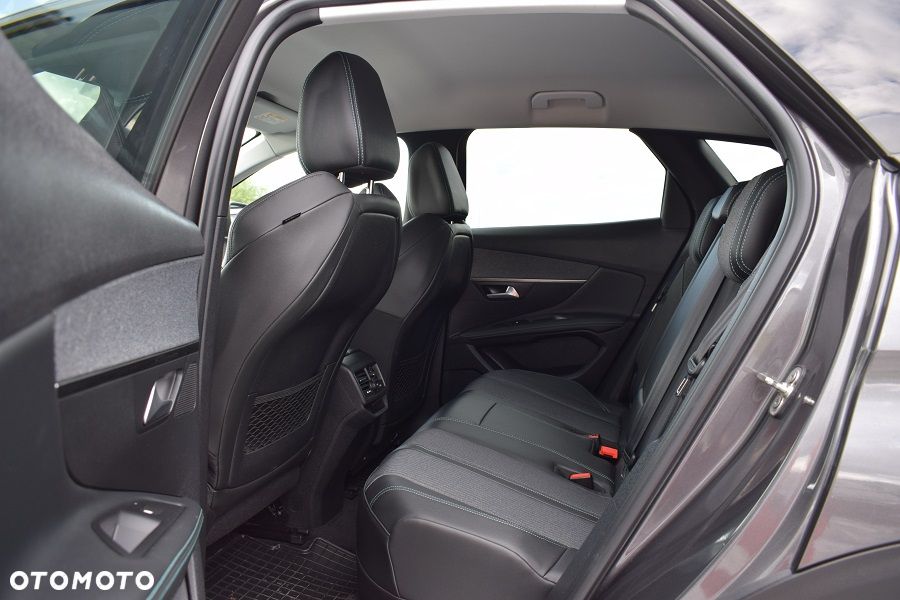 Peugeot 3008 1.6 PureTech Hybrid PHEV Allure Pack S&S EAT8 - 8
