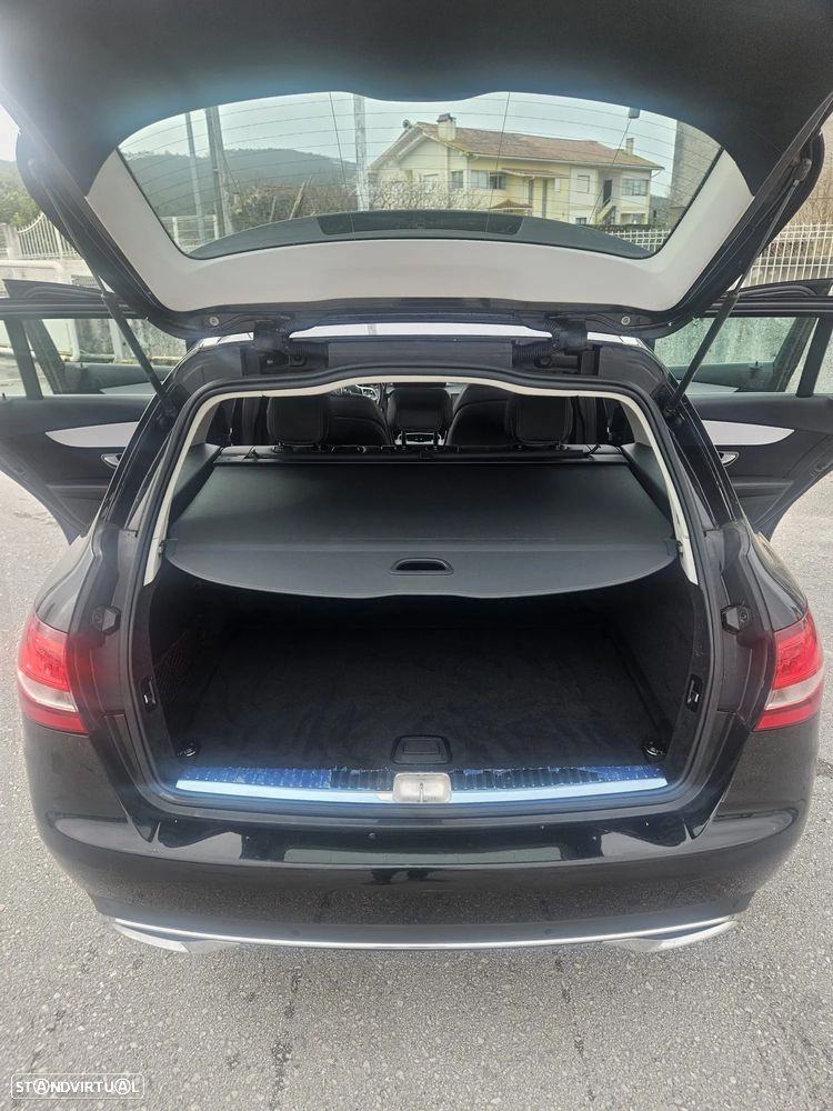 Mercedes-Benz C 200 - 10