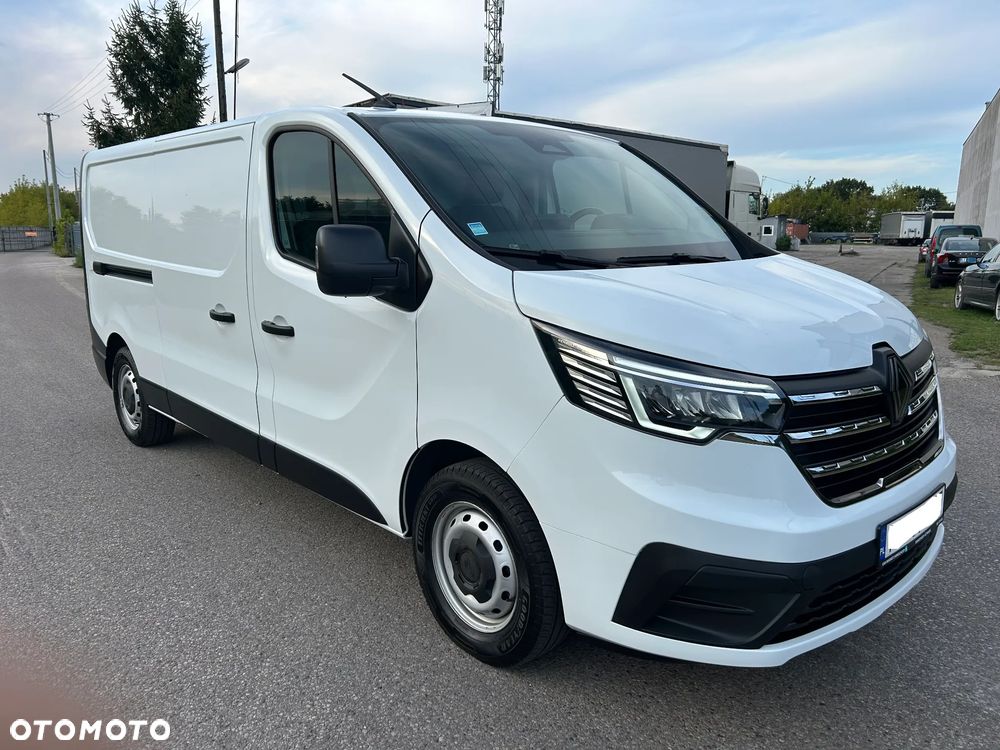 Renault Trafic - 18