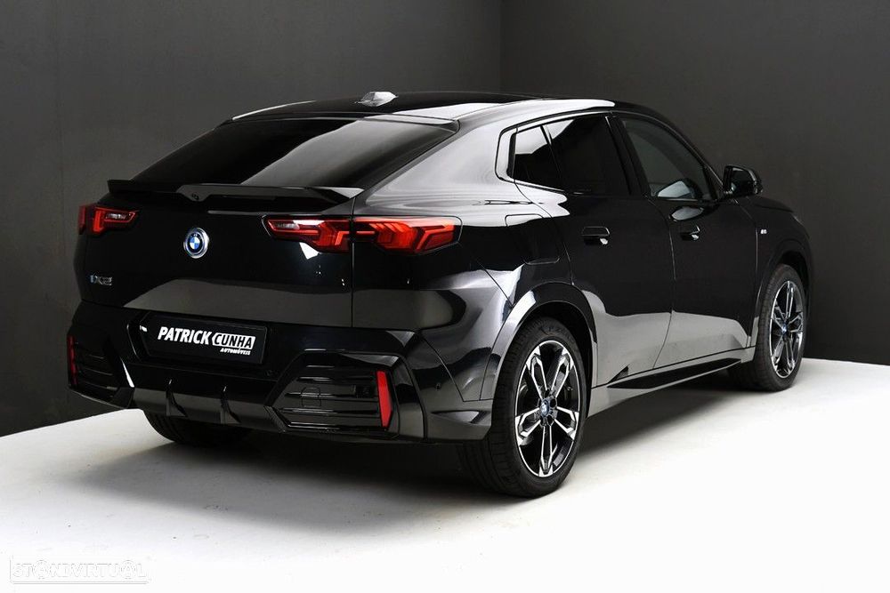 BMW iX2 xDrive30 - 7
